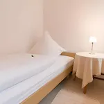 Haus Bergfrieden * باد هيرنالب