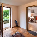 شقة Haus Bergfrieden