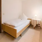 Haus Bergfrieden شقة باد هيرنالب