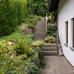 شقة Haus Bergfrieden