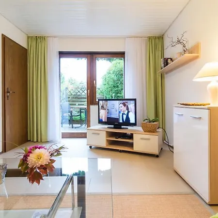 Haus Bergfrieden 巴特黑雷纳尔布