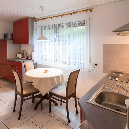 Haus Bergfrieden Apartment *